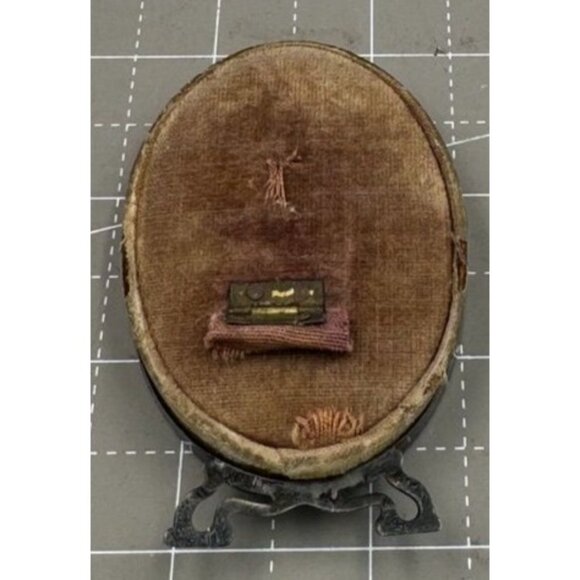 Antique Oval Portrait Sterling Frame Bearded Hand Painted Man Stand - Picture 4 of 7